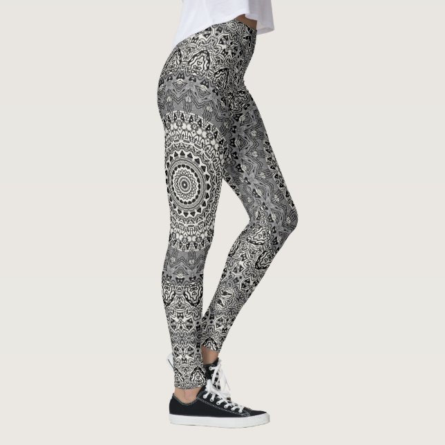 Leggings Patrón de Mandala Geométrica en Blanco y Negro (Derecha)