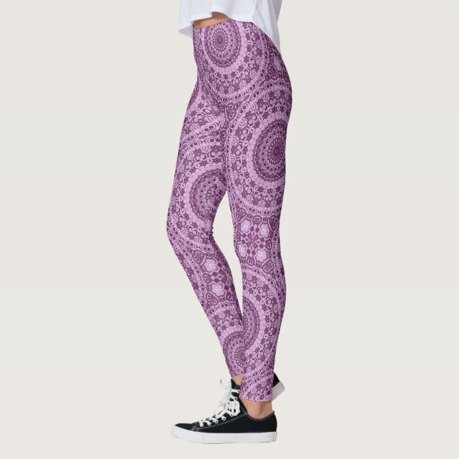 Leggings Patrón de Mandala Geométrica Púrpura y Lavanda (Izquierda)