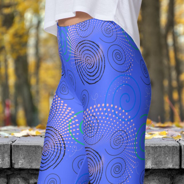 Leggings Patrón de natación hipnótica azul de moda (Hypnotic Swirls on Neon Blue)