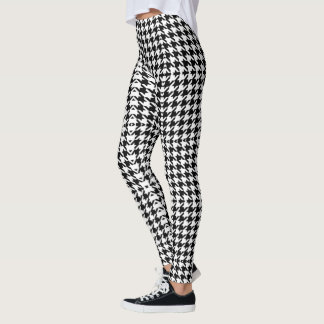 Leggings Patrón de patas de gallo geométrico en blanco y ne