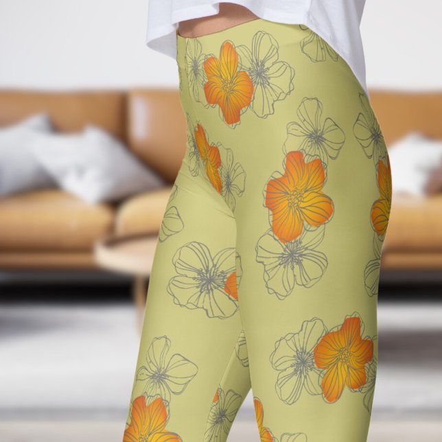 Leggings Patrón floral de triple flor amarillo de Khaki Dai (Triple Bloom on Khaki)