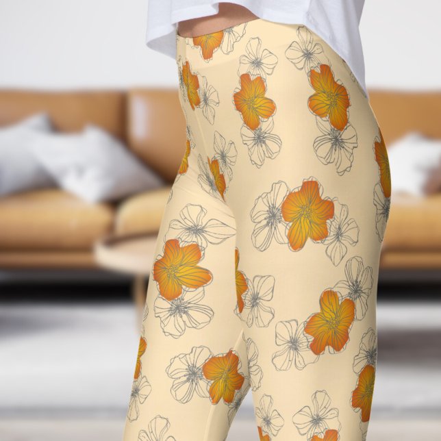 Leggings Patrón floral de triples y triples blancos Dainty  (Triple Bloom on Moccasin )
