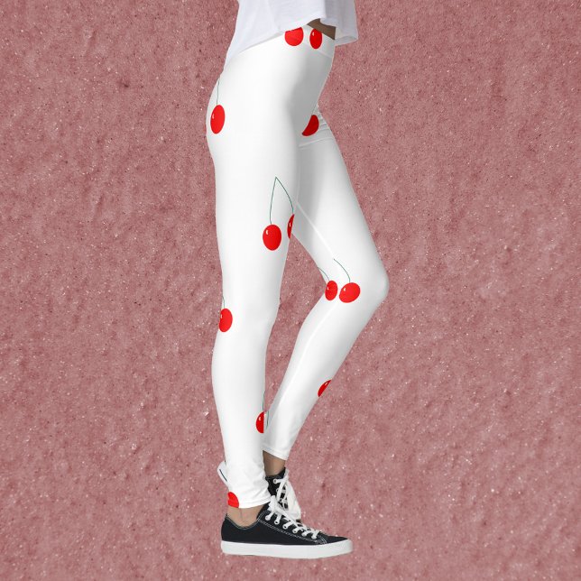 Leggings Patrón rojo de cerezas (A pair of leggings with a cute cherry pattern)