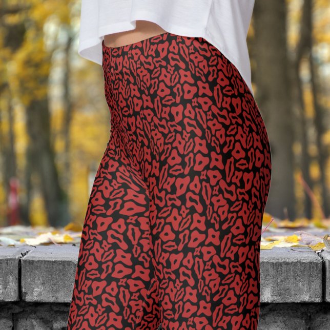 Leggings Patrón rojo y negro de moda (Trendy Red and Black Pattern Leggings)