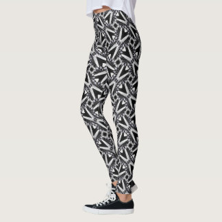 Leggings Patrón V Amor Negro Gris y Blanco