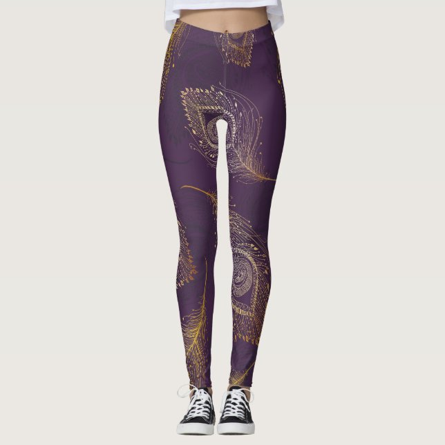 Leggings Pluma de pavo real dorada, fondo violeta. (Anverso)