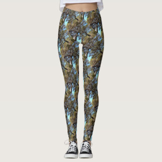Leggings Ramas De Pino Tiradas De Perspectiva Bizarre
