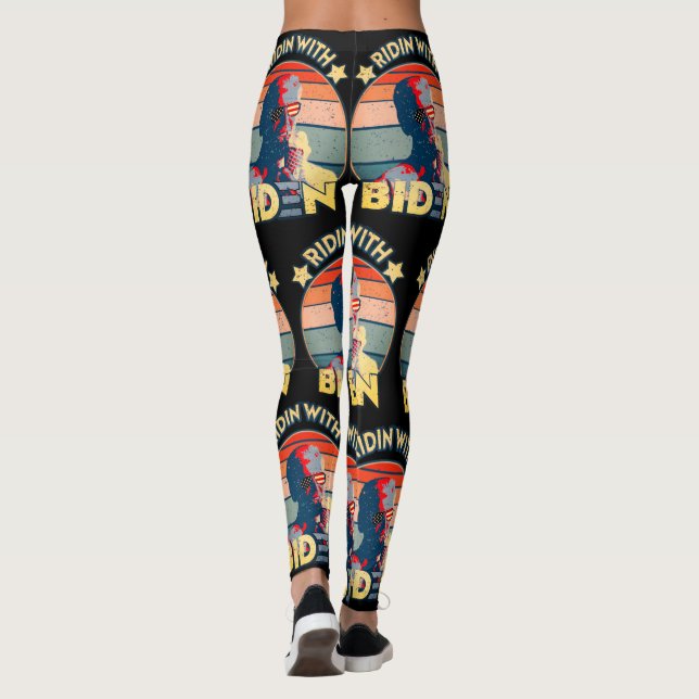 Leggings Ridin' Con Biden Comiendo Hielo-Crema Retro Sunset (Reverso)