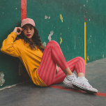 Leggings Simple Minimalista Cute Whimsical Red Strike<br><div class="desc">Este diseño presenta una sencilla y minimalista rayas rojas y leggantas extravagantes con una festividad roja simplista, un clásico minimalista adorable y caprichoso, creativo y simple, pantalones de yoga de vacaciones para Navidades, diseño creativo y caprichoso, ropa de vacaciones para Navidades, rayas lindas y llamativas de dos tonalidades, diseño de...</div>