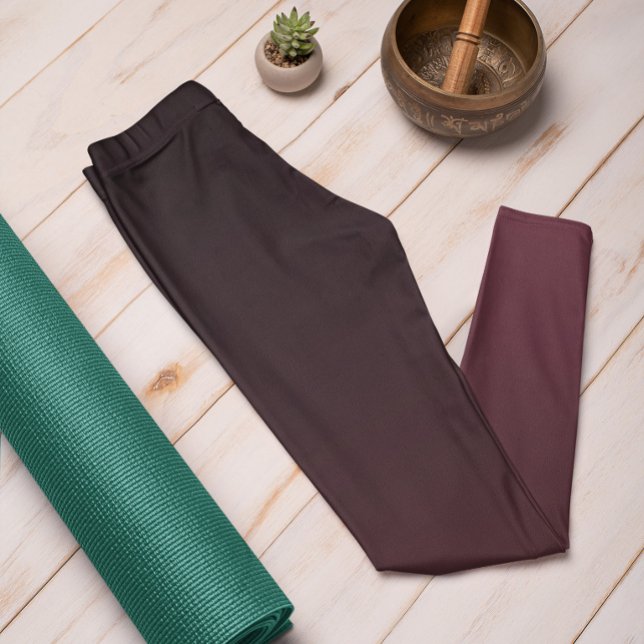 Leggings Tendencia Otoño Color Rojo Vino Leyendas (Mockup 1 Dark Red Wine)