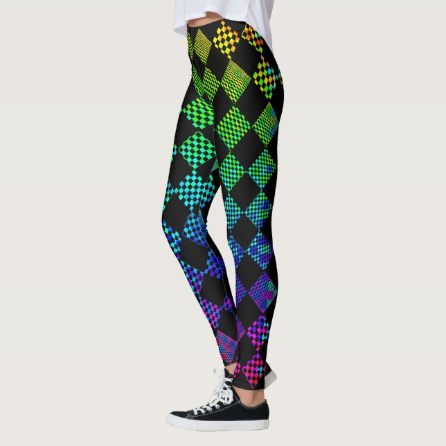 Leggings Verificadores de Psicosis por Kenneth Yoncich (Izquierda)