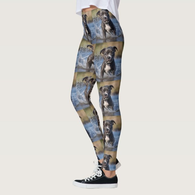 Leggings "Wave Chaser: Una golondrina mullida jugando en el (Izquierda)