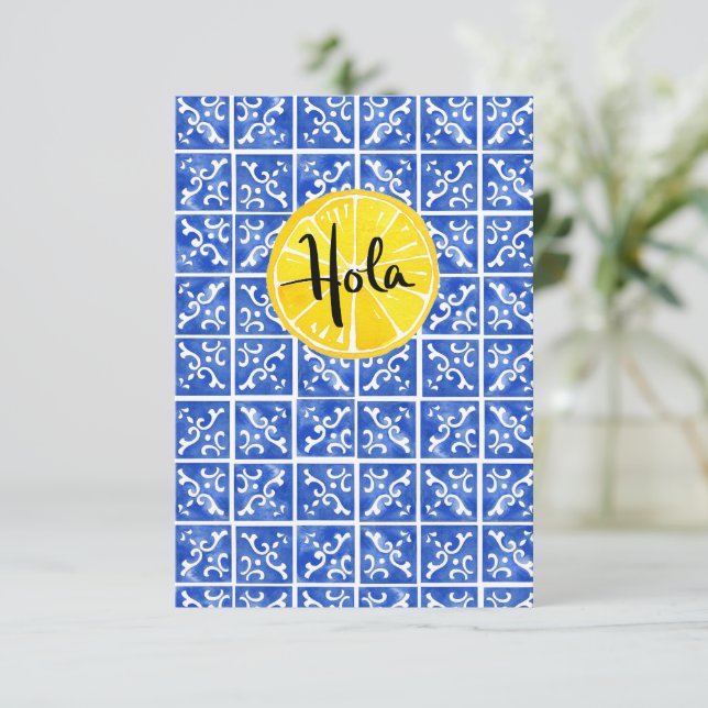 Lemon & Tile Hello en español: tarjeta "Hola" (Anverso de pie)