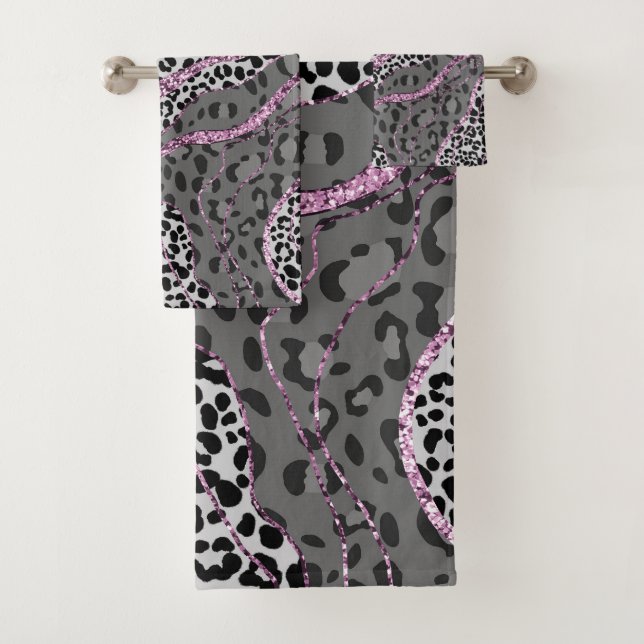 Leo Animal Print Brillo Glam 3 (In situ)