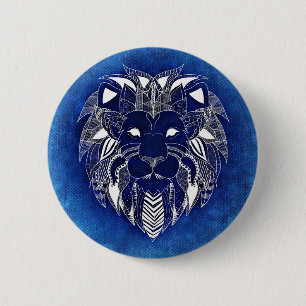León blanco unisex con el Pin azul del botón del