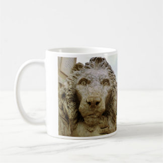Leones de las tazas de Massa - la curiosa