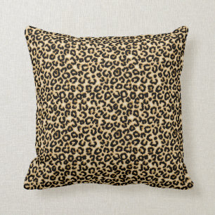 Leopardo, almohada africana salvaje del modelo