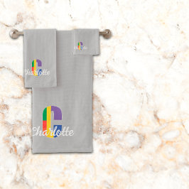 Letra clásica color C monogramado gris claro