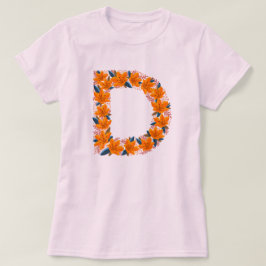 Letra floral D camiseta básica de la mujer