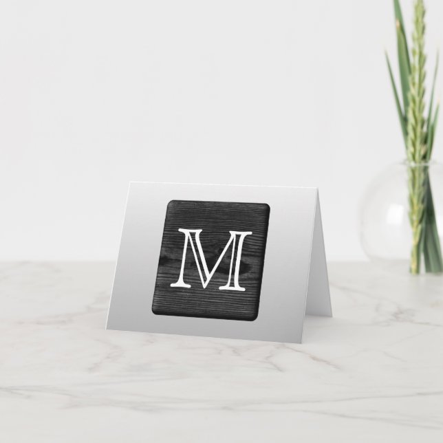 Letra impresa del modelo y del personalizado. (Anverso)