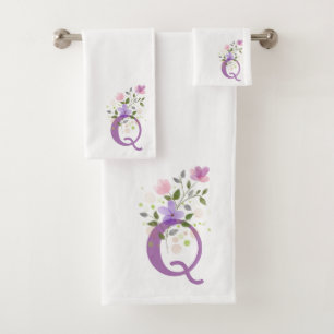 Letra inicial Q Plus Floral Design Bath Set