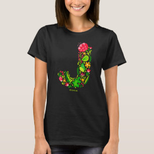 Letra J en camiseta con flores