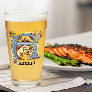 Letra medieval azul y marfil rojo iluminada A