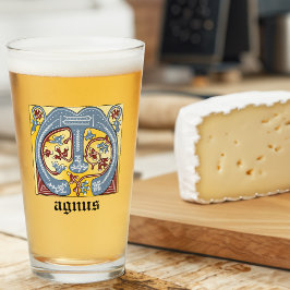 Letra medieval azul y marfil rojo iluminada M