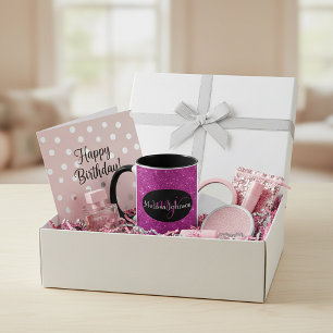 Letras elegantes en taza con brillo negro y rosa