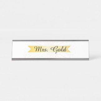 Letrero de nombre de escritorio con banner dorado