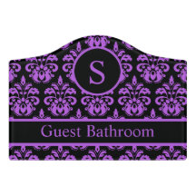 Cuarto de baño de huéspedes monogramado