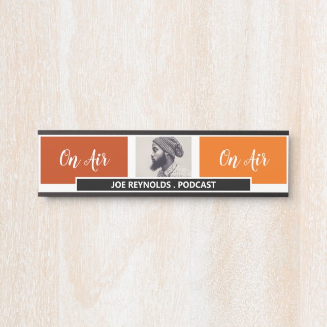 Letrero Para Puerta En el aire - Podcaster Photo - Retro Podcast (Anverso)