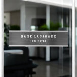 Letrero Para Puerta Escritorio blanco negro elegante profesional<br><div class="desc">Personalizado Lujoso ejecutivo de Black and White Minimalista Business Name Plate con tipografía con letras blancas para el monogramado añada tu propio nombre y profesión o título de trabajo. La placa de nombre profesional de negocio se puede personalizar con su nombre y título de trabajo. Póngase en contacto con el...</div>