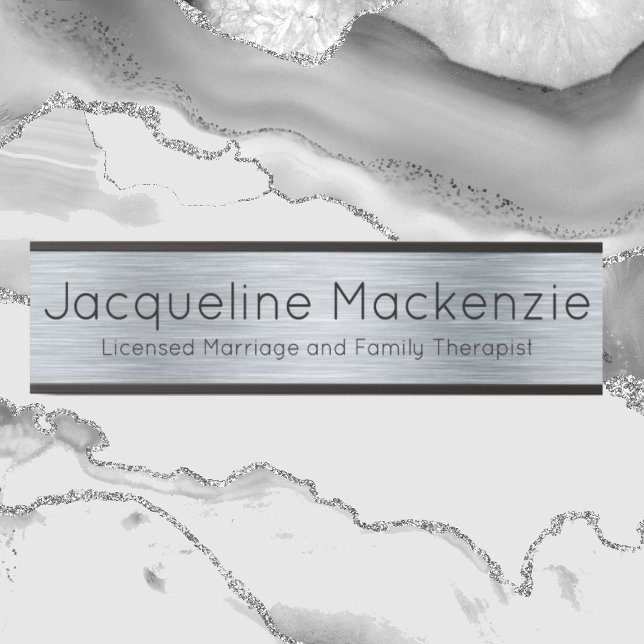 Letrero Para Puerta Matrimonio con licencia de plata y terapeuta famil (Subido por el creador)