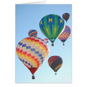 Levantamiento de los globos del aire caliente