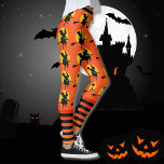 Leyendas brujas de Halloween Pantalones de yoga Na<br><div class="desc">Por todas partes brujas de Halloween con fondo naranja y franja negra y naranja.</div>