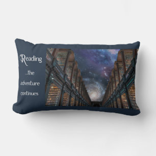 Leyendo ... la aventura continúa lumbar cojín