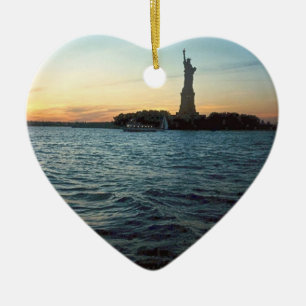 Libertad en el ornamento del día de fiesta de la