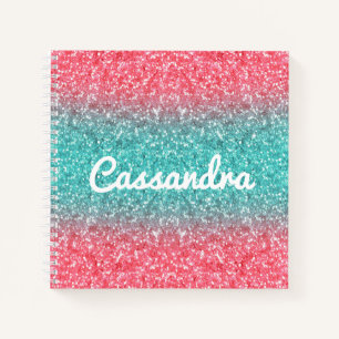 Libreta de bocetos con gradiente de rosa a azul y 