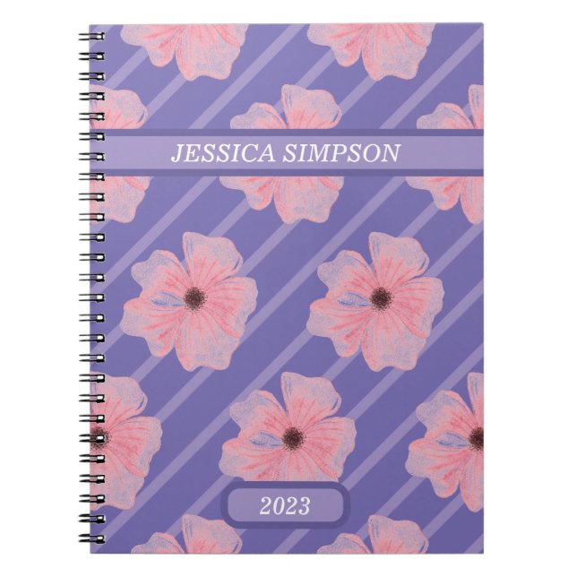 Libreta Personalizada con Flores Rosadas y Rayas (Frente)
