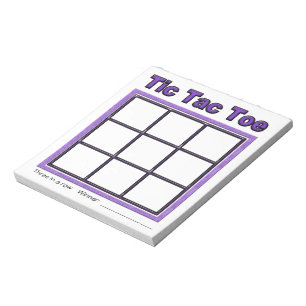 Libreta púrpura del juego del dedo del pie de Tic