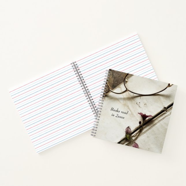 Libro con flores diminutas (Interior)