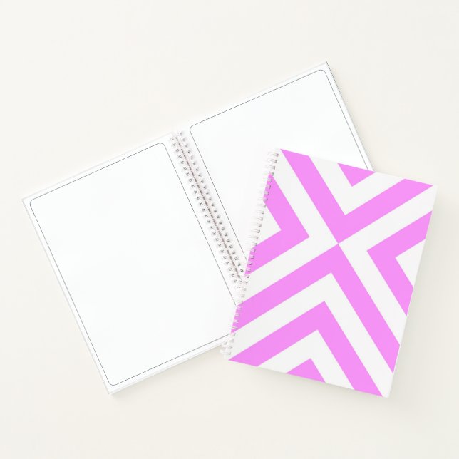Libro de dibujos sobre los chevrons rosados y blan (Interior)