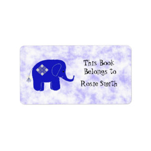 Libro de etiqueta de elefante lindo