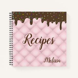 Libro de la receta del Monograma de Pastel de Choc