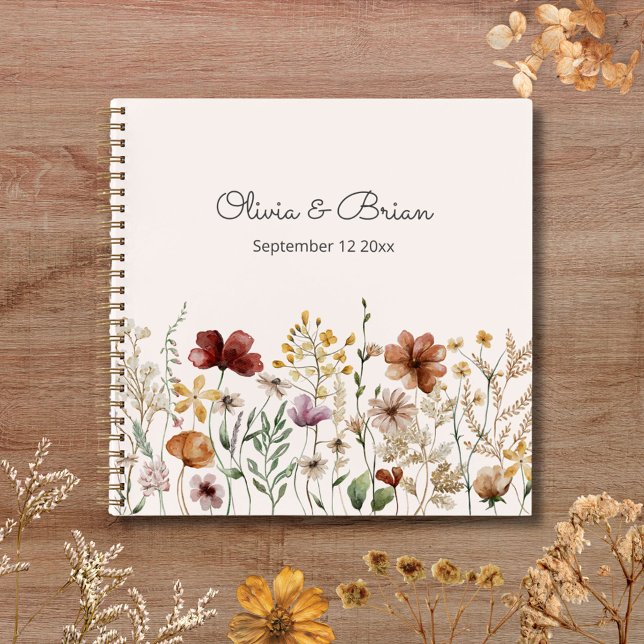 Libro de visitas boho floral de flores silvestres  (Close up)