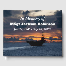 Buque militar en el mar Veterano