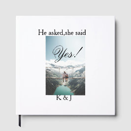 Libro De Visitas Él preguntó ella dijo que sí foto de compromiso no