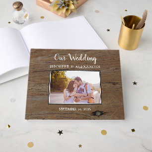 Libro De Visitas Foto de boda de pareja con patrón de madera rústic