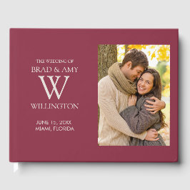 Libro De Visitas Foto de compromiso de Borgoña Boda Novia Novio